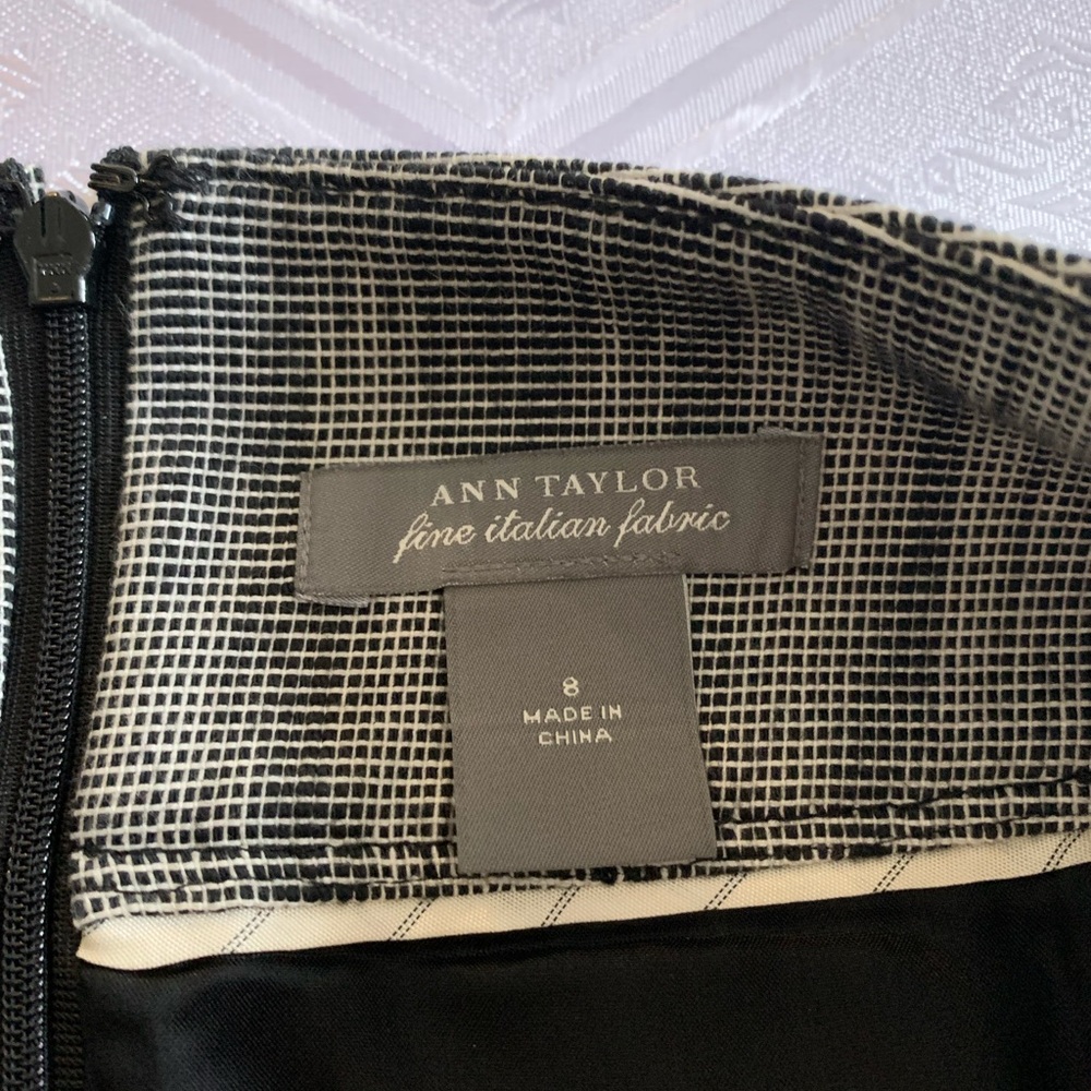 Ann Taylor Gray Pencil Skirt Knee-Length Work - Picture 7 of 8